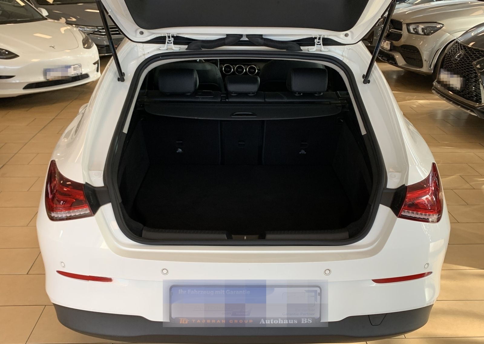 Mercedes-Benz CLA 250 Shooting Brake e Pano. LED Navi PDC SHZ foto 7