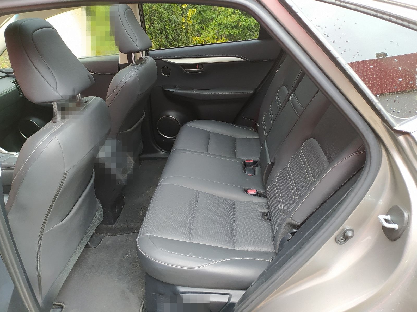 Lexus NX 300 h OFFROAD HYBRID E-FOUR *AHK*Leder* foto 16