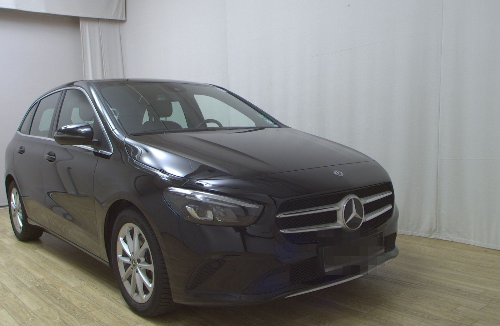 Mercedes-Benz B 200 d Progressive Navi LED MBUX+ RfK Sound Shz foto 3