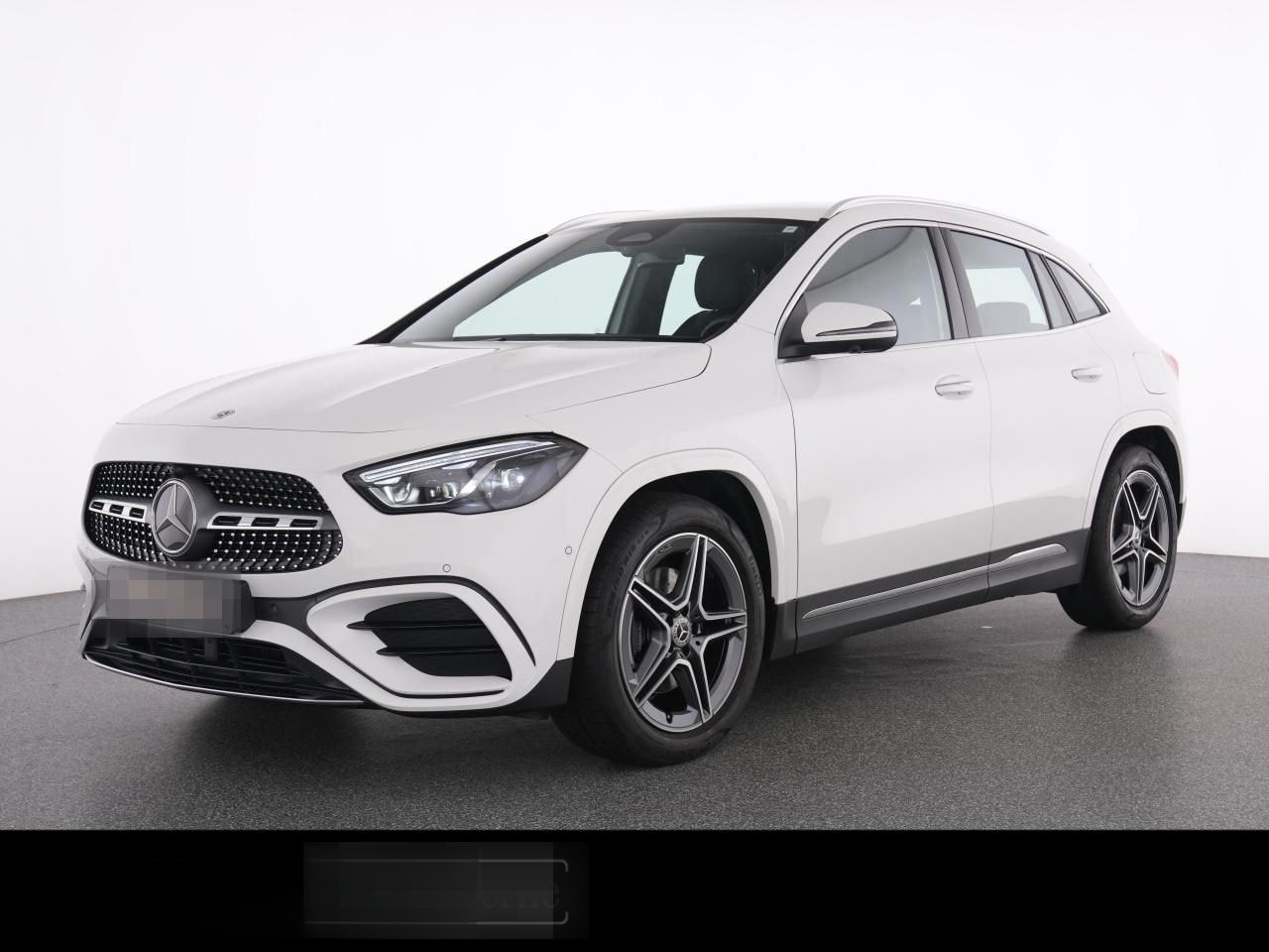 Mercedes-Benz GLA 180 AMG AMG+AHK+MBeam+KeyGo+360°+Totw+EHeck+ foto 1