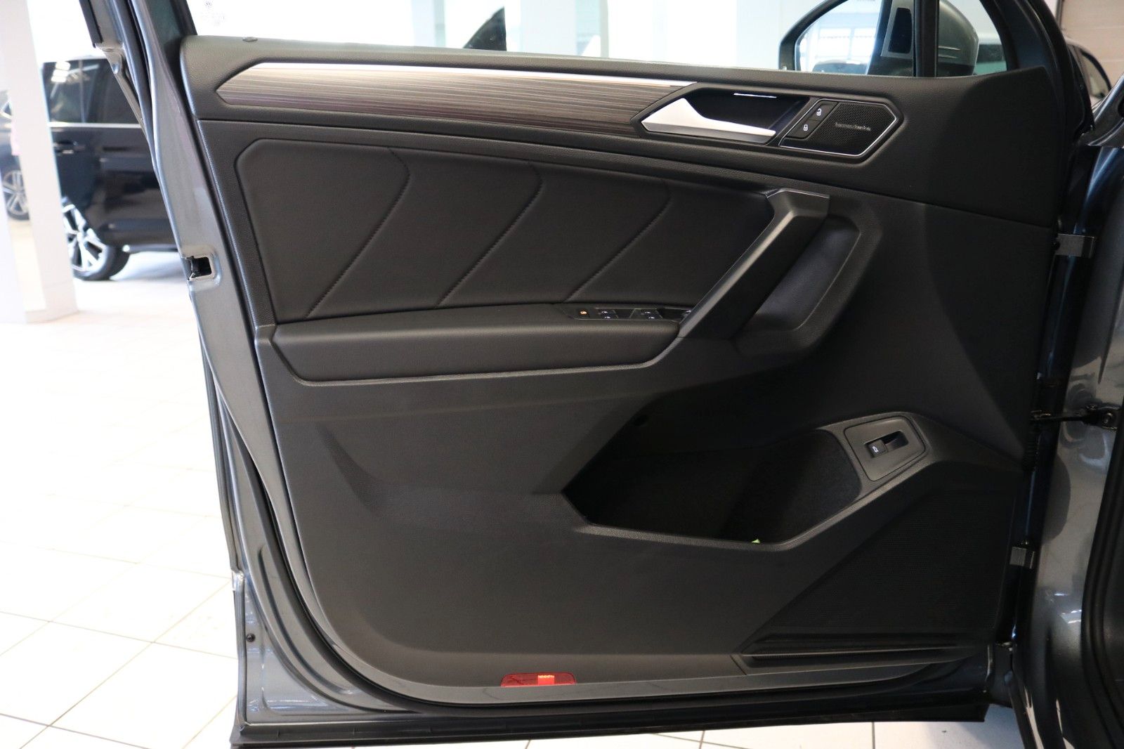 Volkswagen Tiguan Allspace DCC STHZ 360° HUD Memory Matrix foto 14