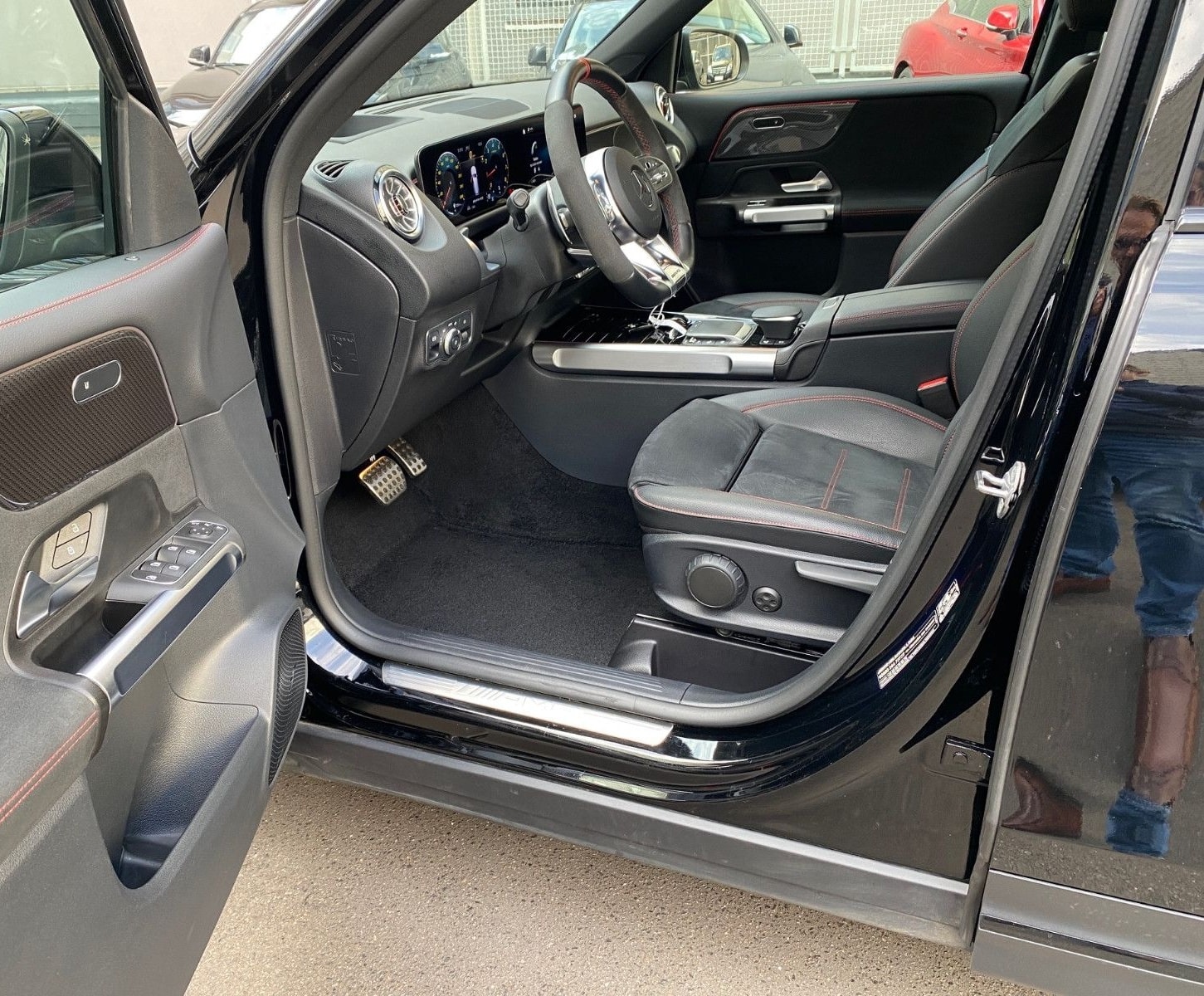 Mercedes-Benz GLB 35 AMG 4MATIC DCT foto 5