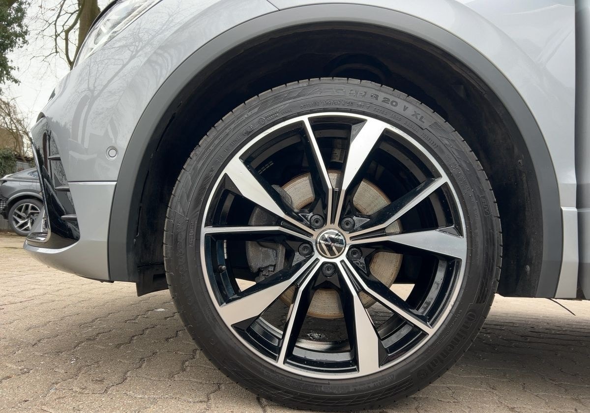 Volkswagen Tiguan Allspace 2.0 TDI R-Line 4Motion DSG DCC foto 15