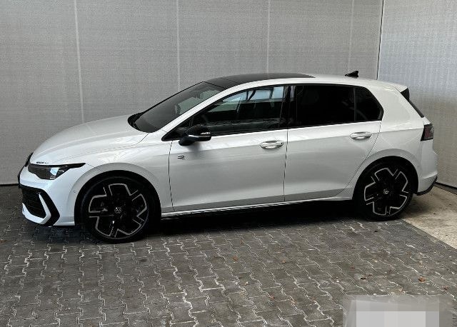 Volkswagen Golf VIII 2.0 TDI DSG R-Line Navi ACC Pano STHZ foto 2