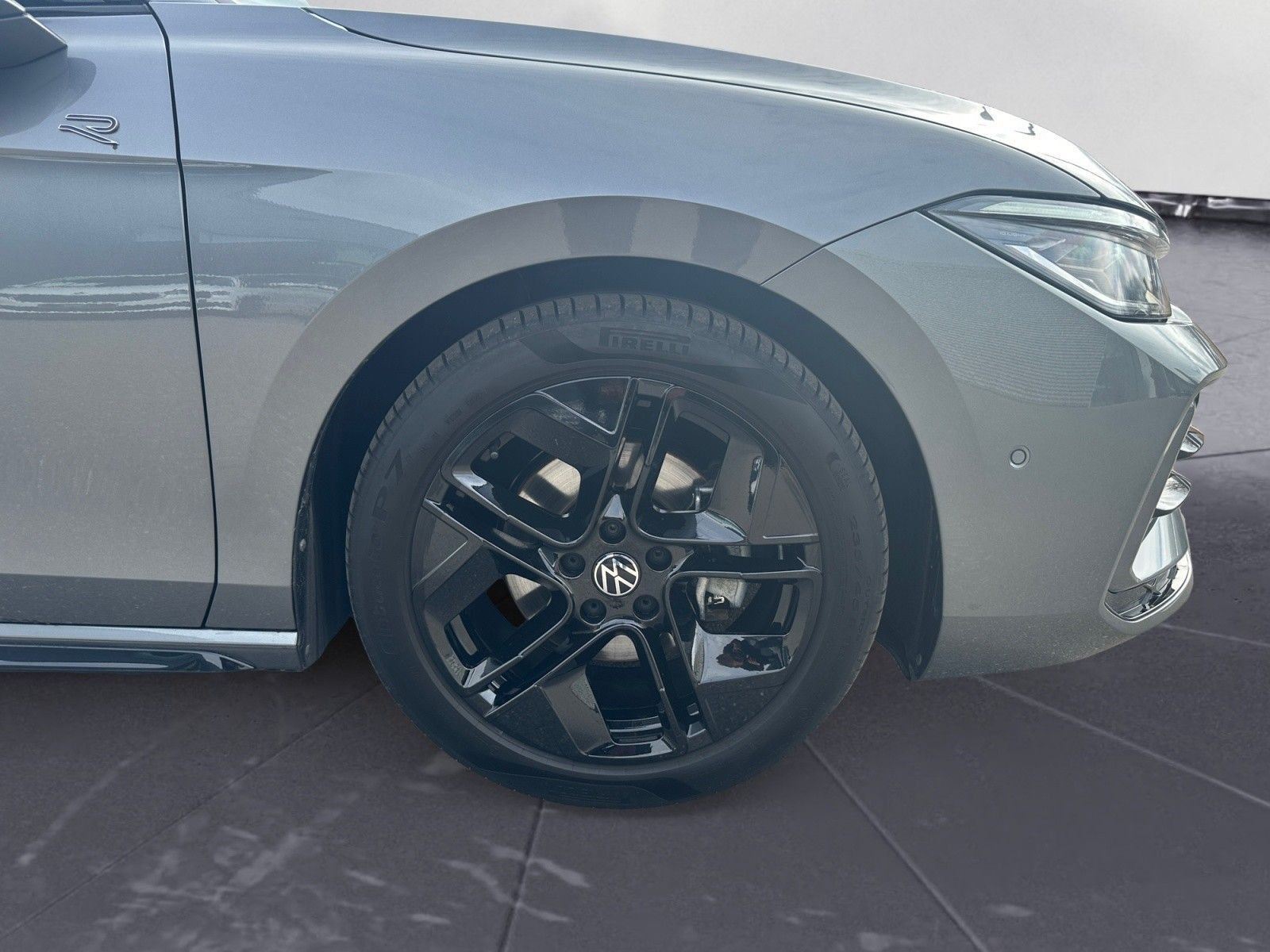 Volkswagen Passat Variant 2.0 TDI DSG R-Line BlackStyle AHK foto 12