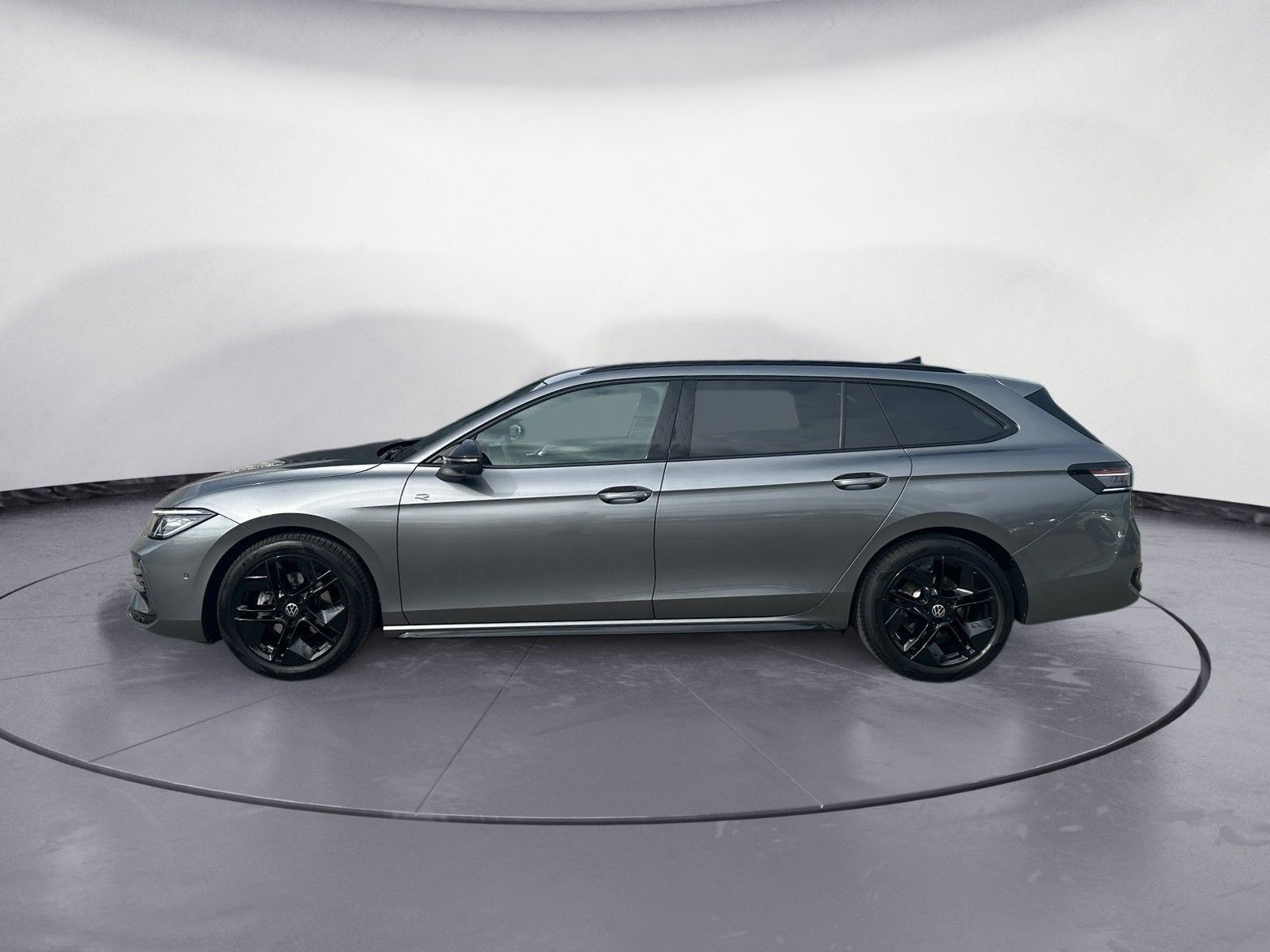 Volkswagen Passat Variant 2.0 TDI DSG R-Line BlackStyle AHK foto 3