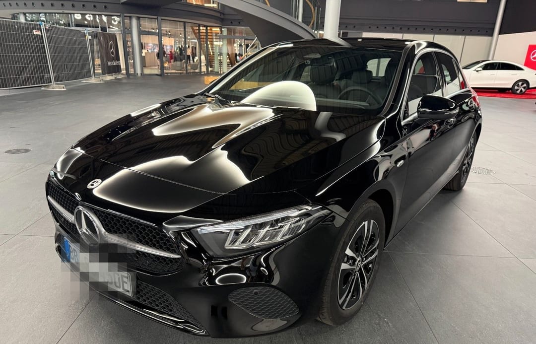 Mercedes-Benz A 250 e 2026