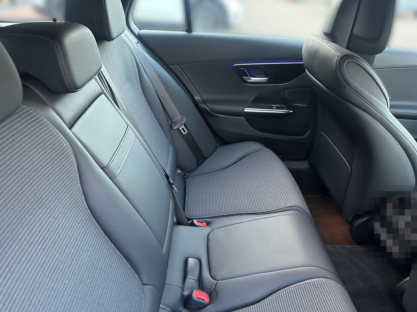 Mercedes-Benz C 180 T AVA+NAVI+DISTR+LED+AHK+KAM+KEY+APPLE foto 12