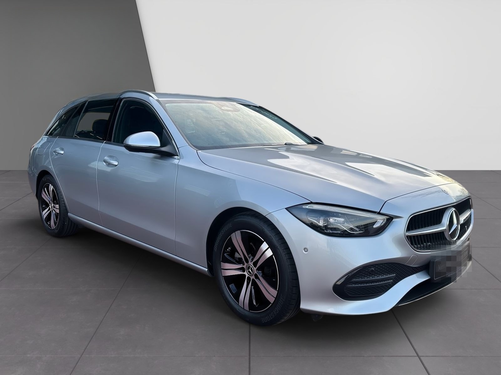 Mercedes-Benz C 180 T AVA+NAVI+DISTR+LED+AHK+KAM+KEY+APPLE foto 6