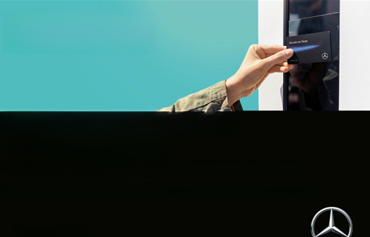 Mercedes-Benz E 300 e T Hybrid Edition AMG-Line Fahrass 360° foto 18