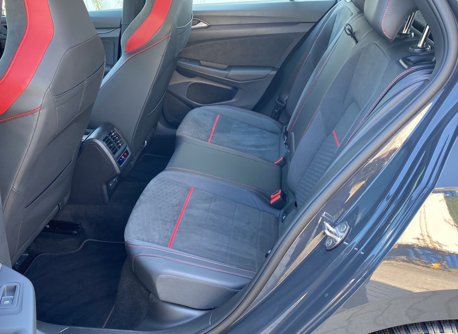 Volkswagen Golf GTI Clubsport*Navi*ACC*18 Zoll foto 5