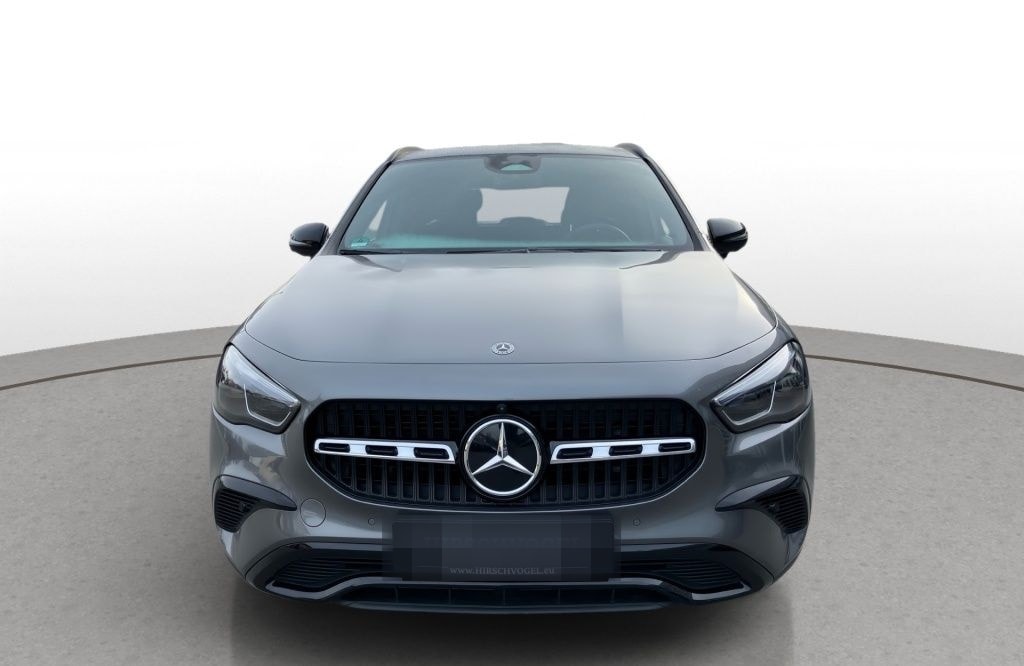 Mercedes-Benz GLA 180 Progressive Line+Night+AHK+DISTR+KEYLESS foto 3