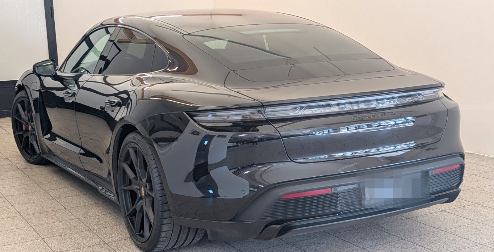 Porsche Taycan GTS/Pano/Chrono/360°/Matrix/Luft/ACC/21"/ foto 6