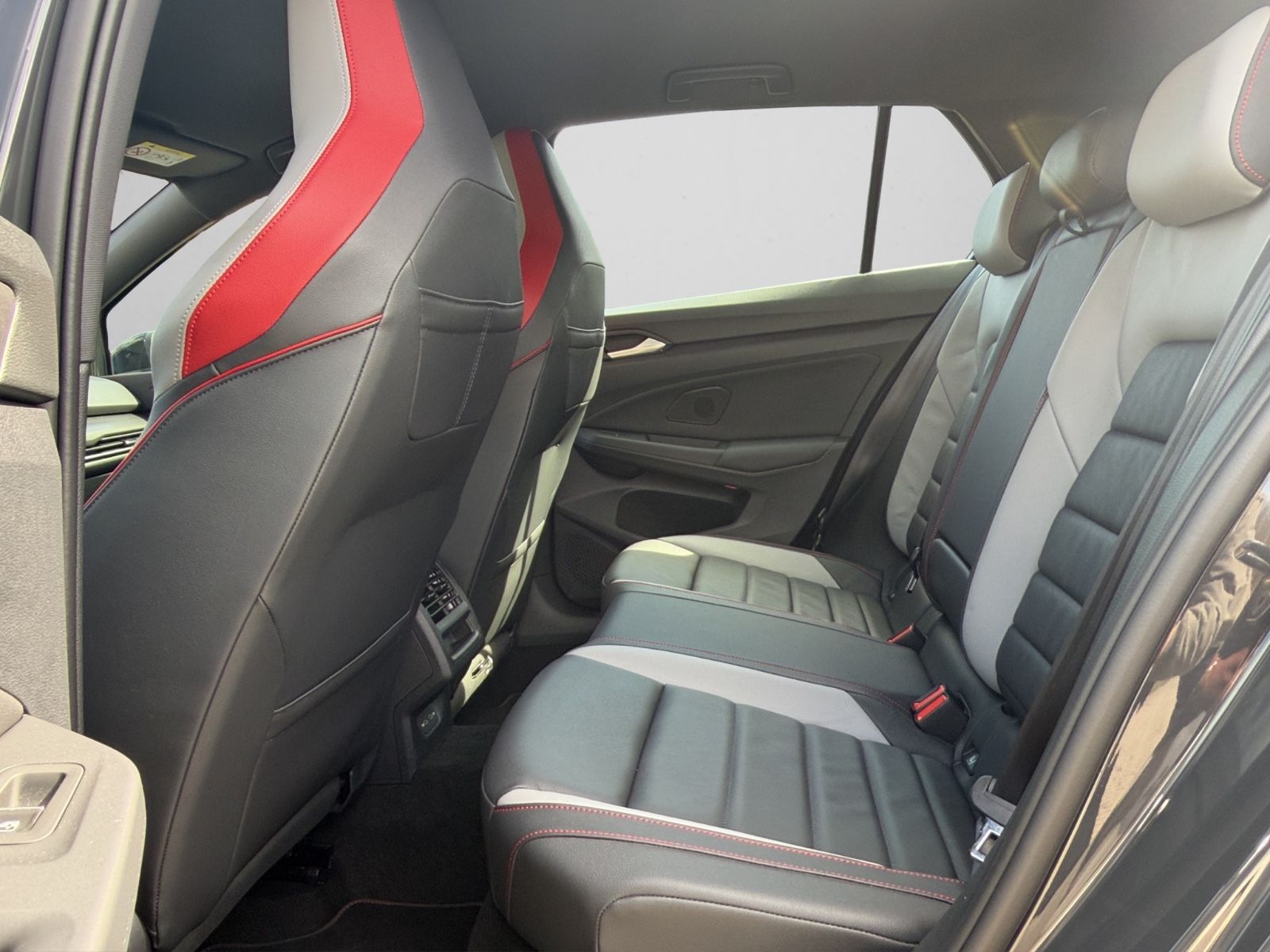 Volkswagen Golf GTI Clubsport*Performance*Akrap*Black*Leder foto 15