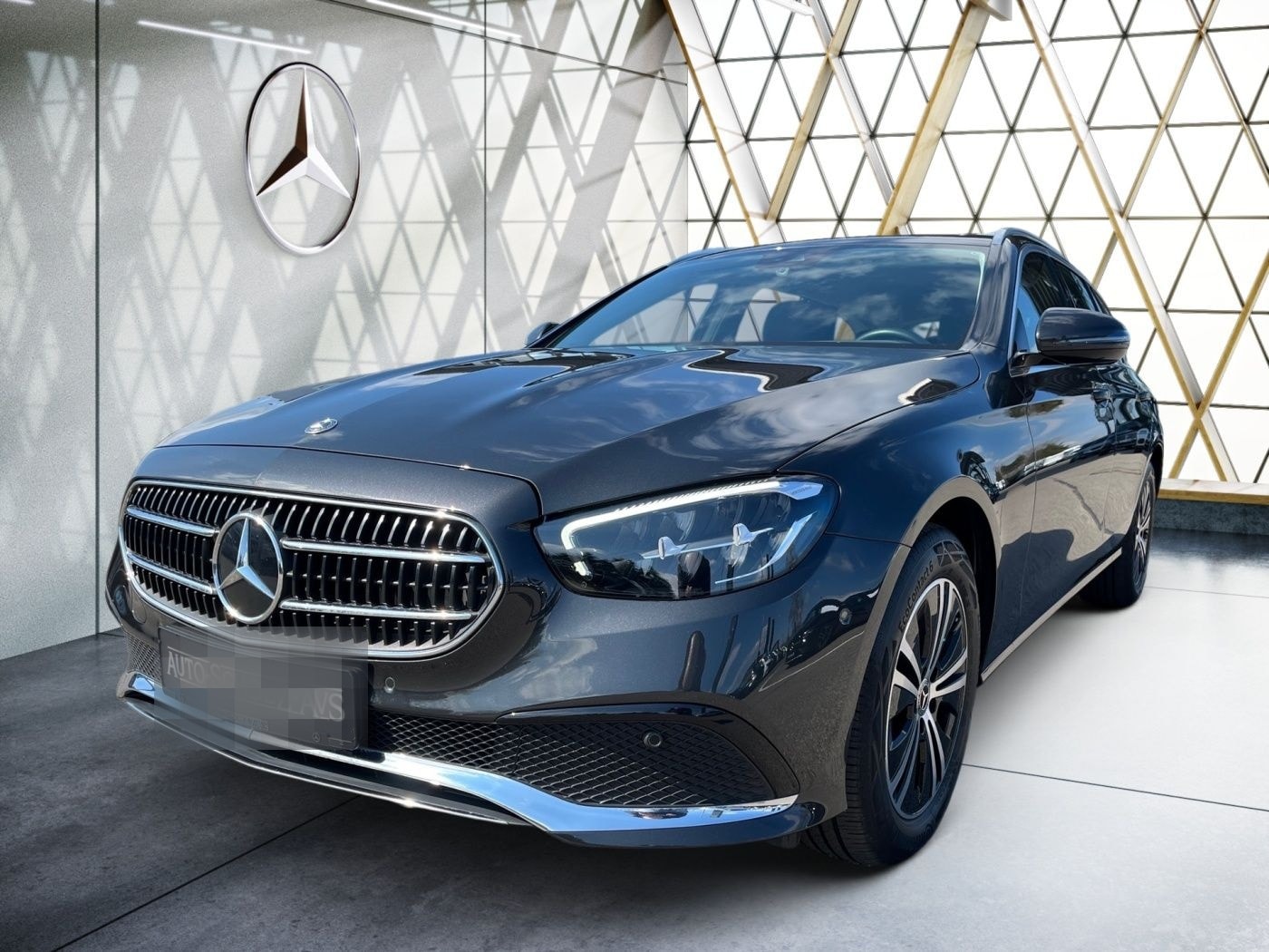 Mercedes-Benz E 220 d T Avantgarde Easy-Pack*Kamera*Pre-Safe** foto 2