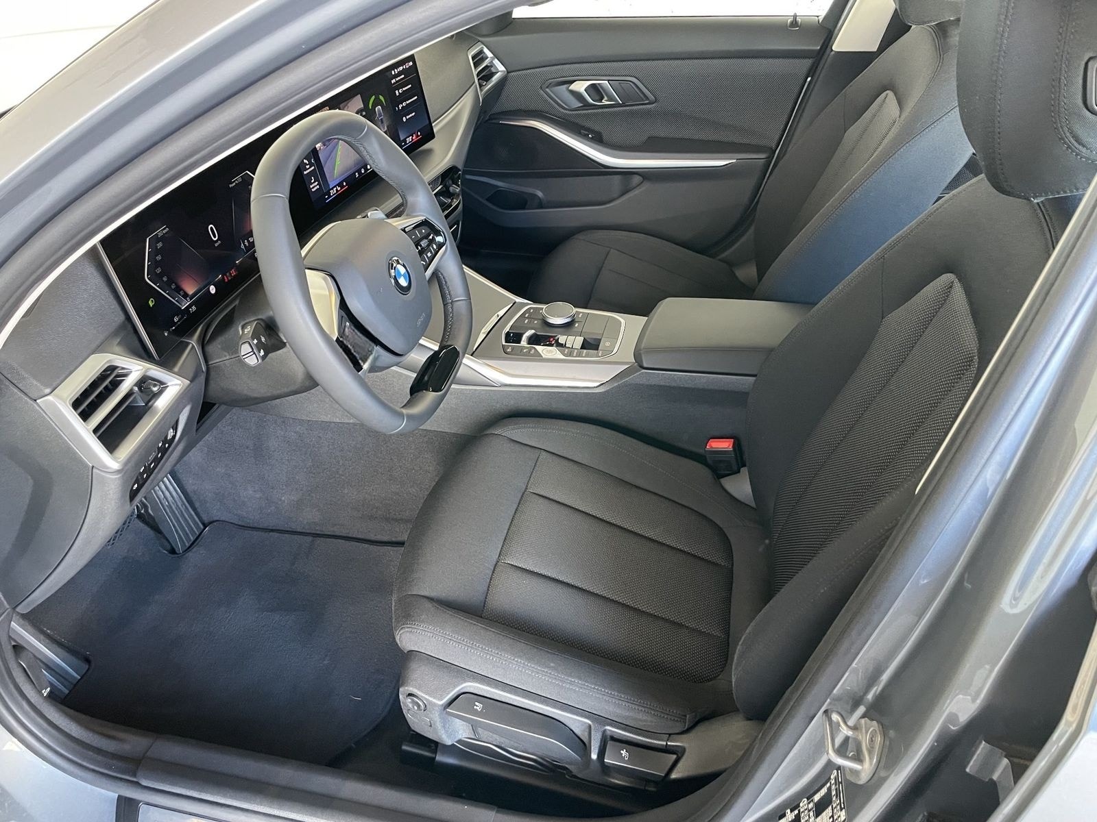 BMW 318i A Touring Navi|AHK|MFL|PDC|SHZ foto 8