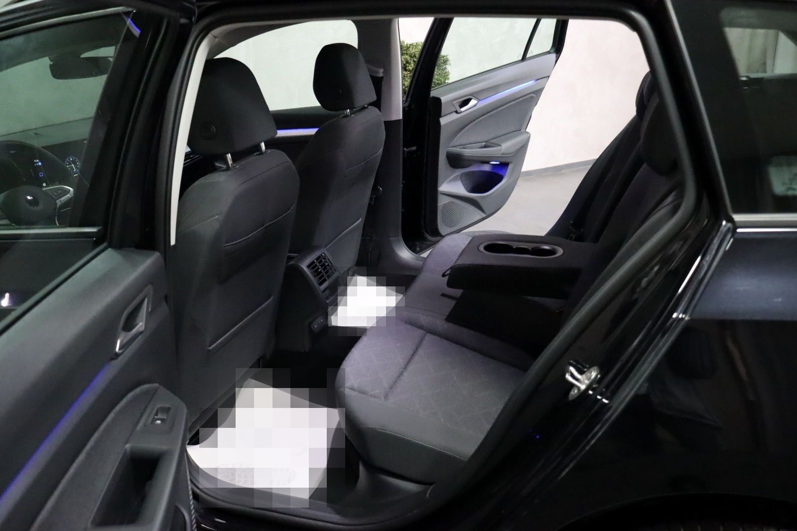 Volkswagen Golf VIII Variant 2.0 TDI DSG Life LED NAVI FLA foto 7