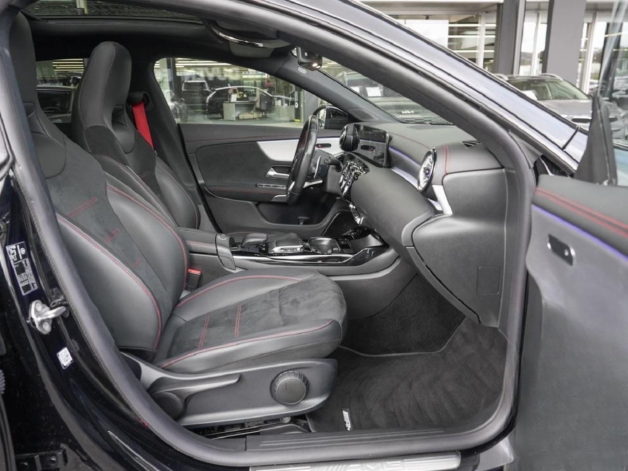 Mercedes-Benz CLA 35 4M SB Night MBUX Navi Distronic Panorama foto 9