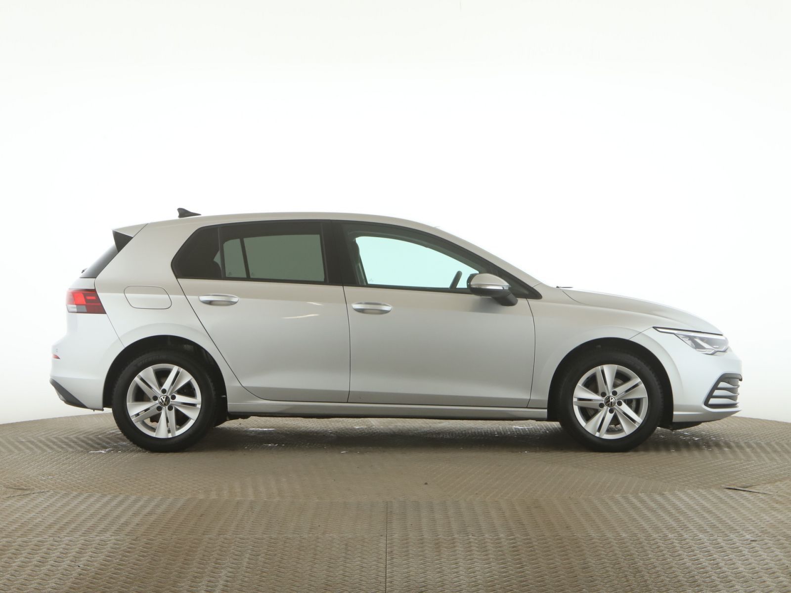 Volkswagen Golf VIII 1.5 TSI Life LED+PDC+SHZ+Navi+AppleCar foto 9