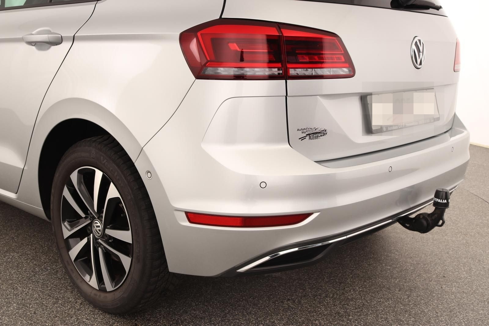 Volkswagen Golf Sportsvan 1.6 TDI IQ.DRIVE DSG AHK NAVI ACC foto 17