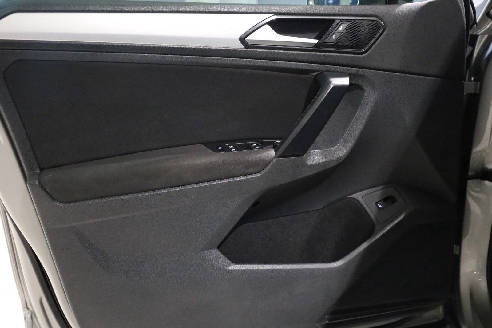 Volkswagen Tiguan R-LINE 4Motion foto 11