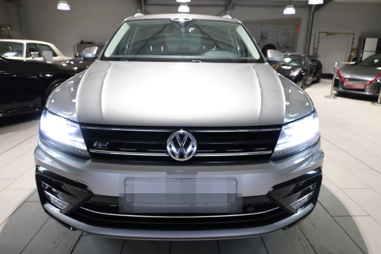 Volkswagen Tiguan R-LINE 4Motion foto 10