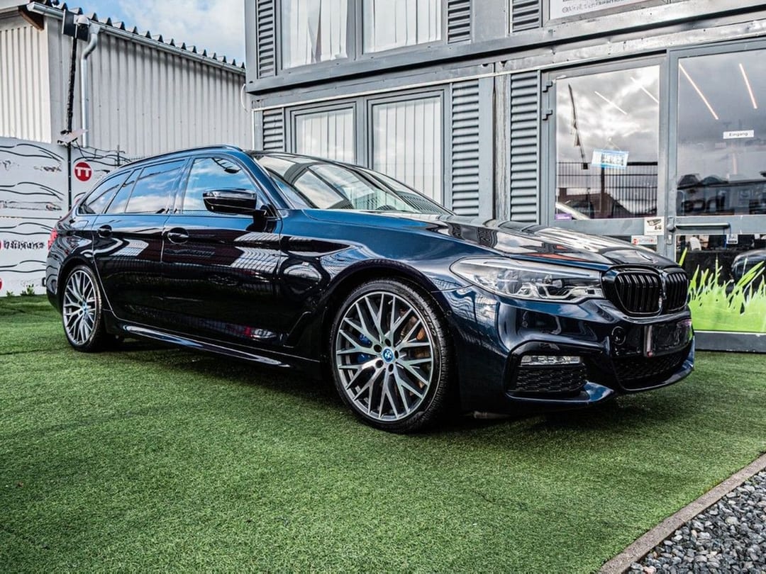 BMW 540 d Touring xDrive M-SPORT 2017