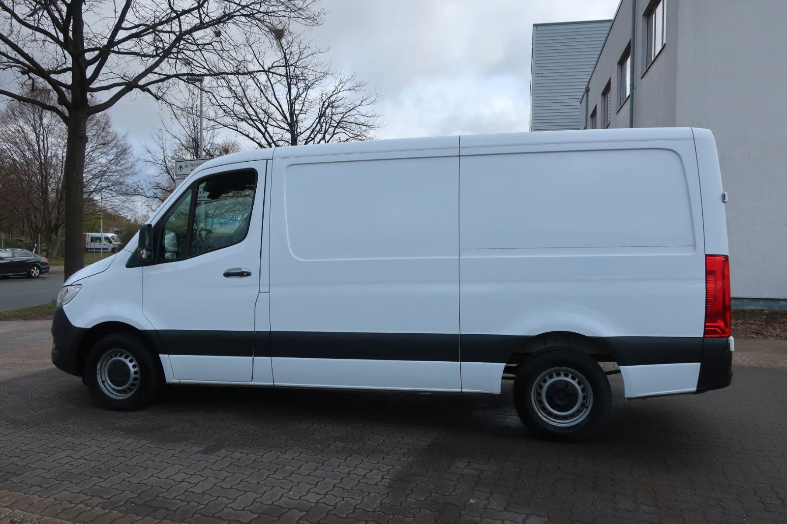 Mercedes-Benz Nr.300 Sprinter 317CDI 1.Hand / Klima / Autom. foto 2
