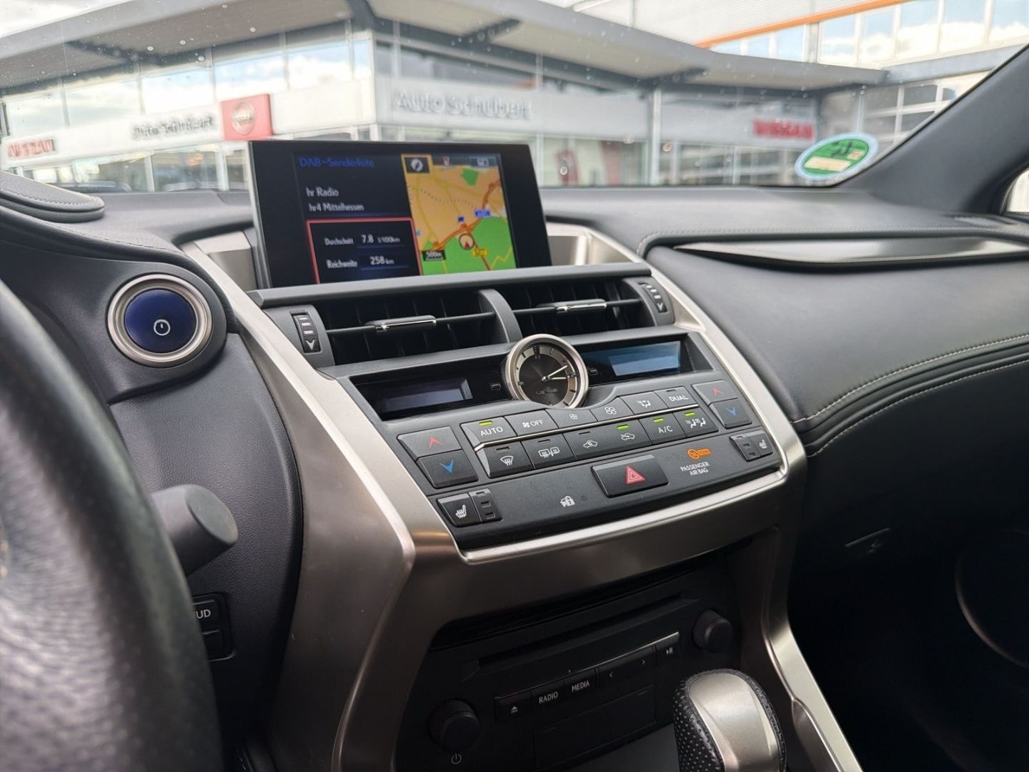 Lexus NX 300h E-Four F-Sport+Navi+Schiebedach+Sitzhzg+ foto 16
