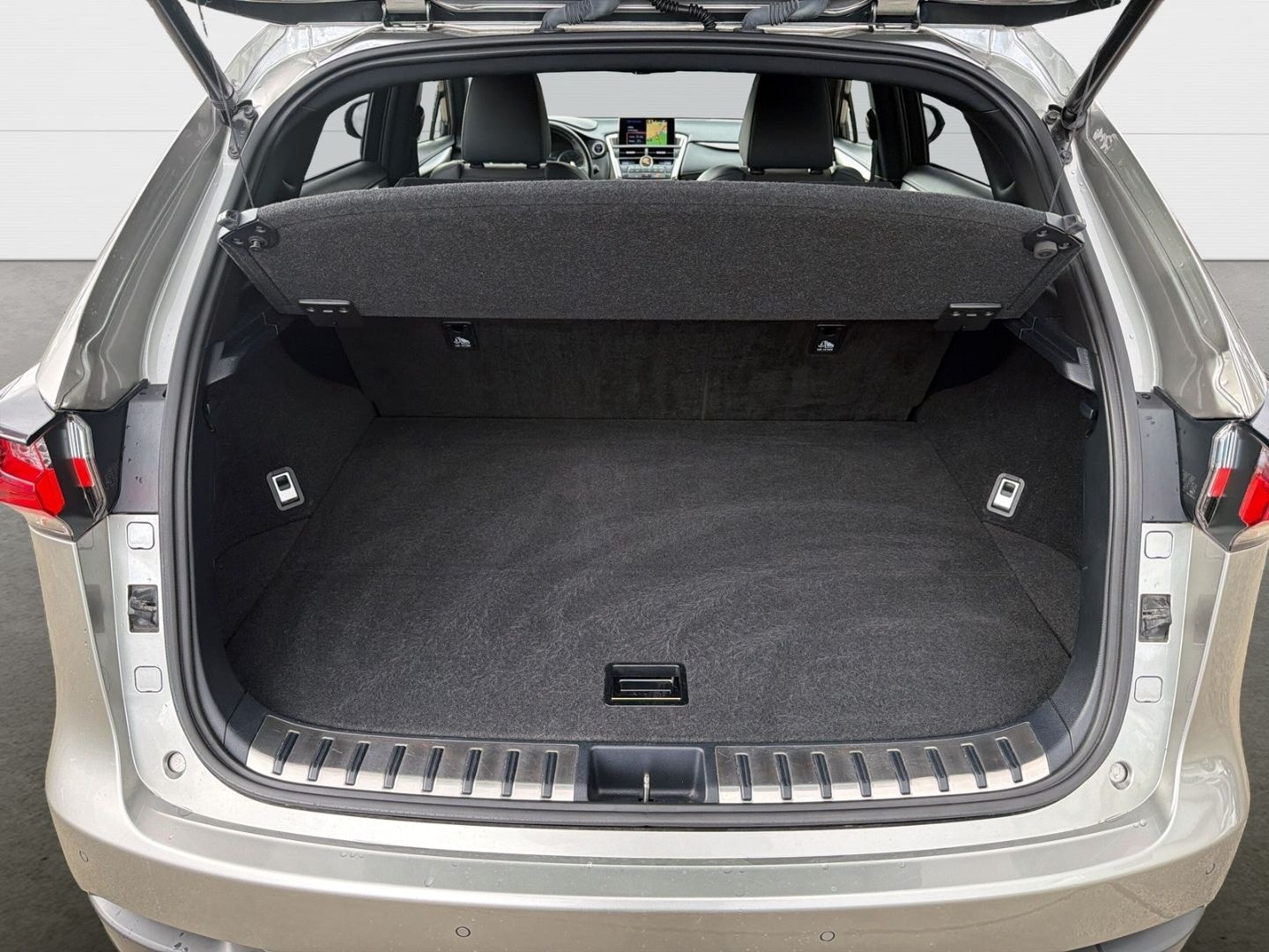 Lexus NX 300h E-Four F-Sport+Navi+Schiebedach+Sitzhzg+ foto 8