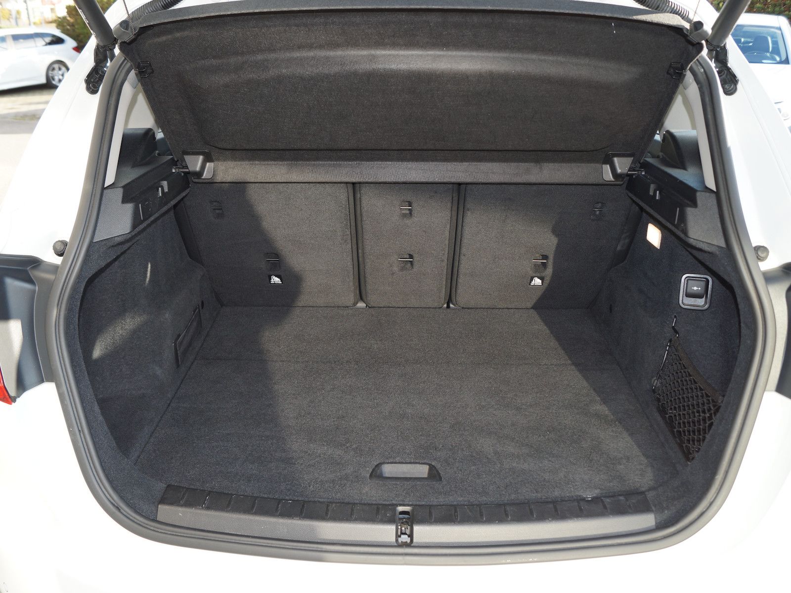 BMW 218 Active Tourer d Aut. Advantage foto 17