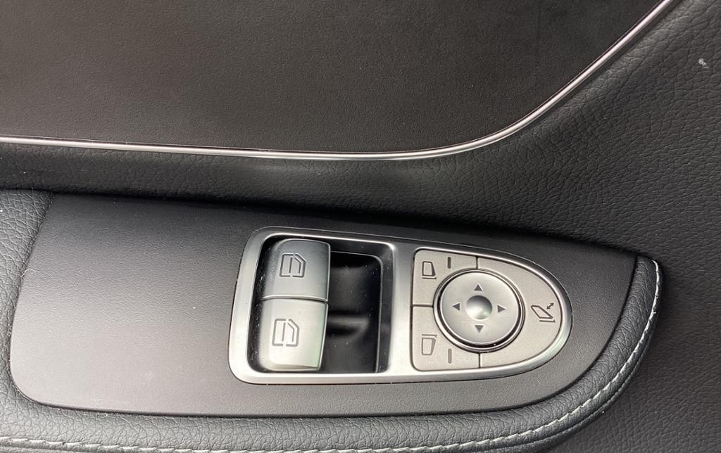 Mercedes-Benz V 300 d AVANTGARDE 4M XXL 8-Sitzer+el.Türe+Distr foto 19