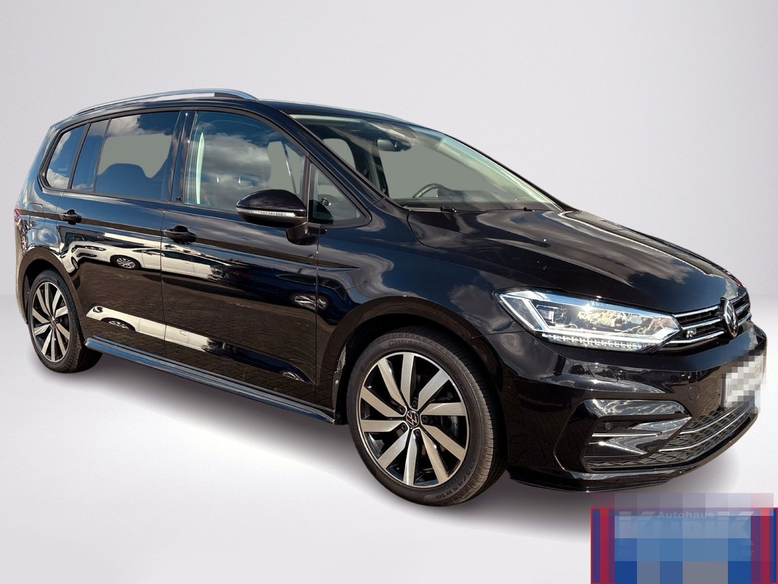 Volkswagen Touran 1.5 TSI R-Line DSG+IQ.Light+AssistPaket+ foto 19