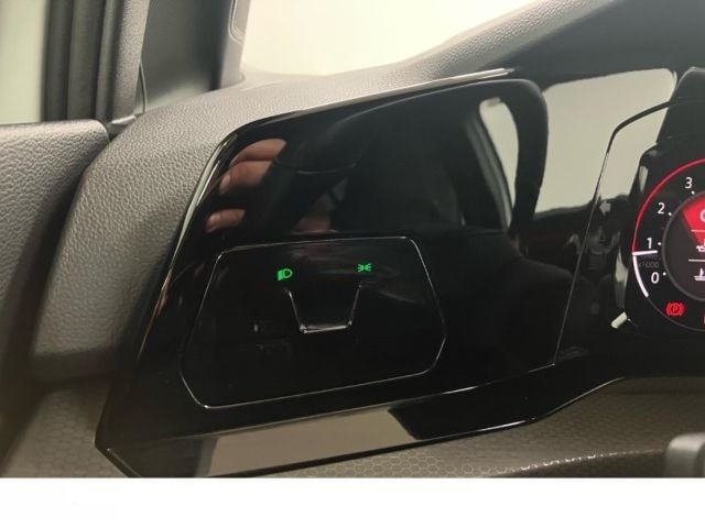 Volkswagen Golf GTI VIII 2.0 TSI DSG Clubsport LED PAN Alca foto 15