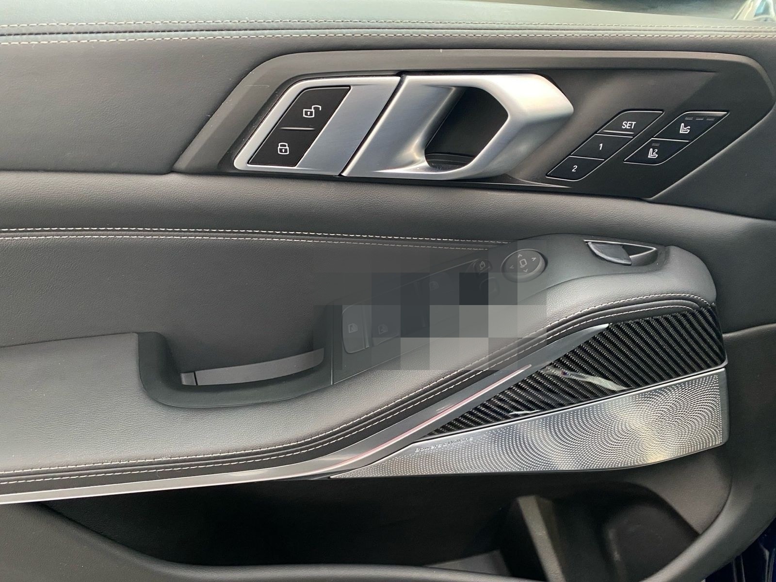 BMW X5 M50i Pano Sky HUD DA Prof. B&W 22´´ STH foto 11