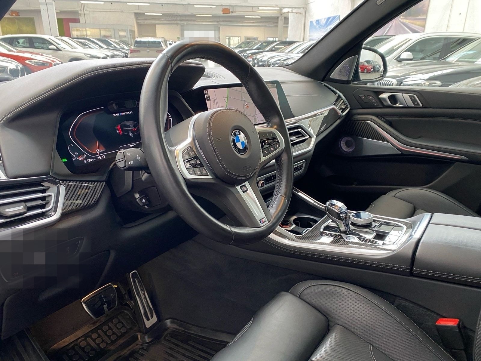 BMW X5 M50i Pano Sky HUD DA Prof. B&W 22´´ STH foto 17