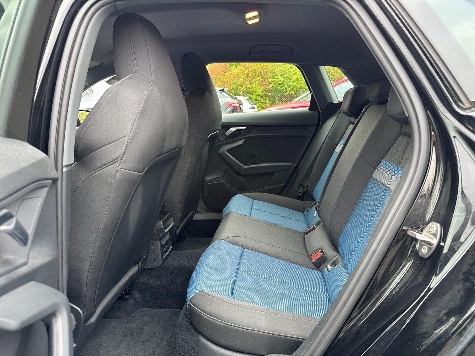 Audi A3 Sportback 30 TDI S-tronic LED Navi Soundsyst. foto 9