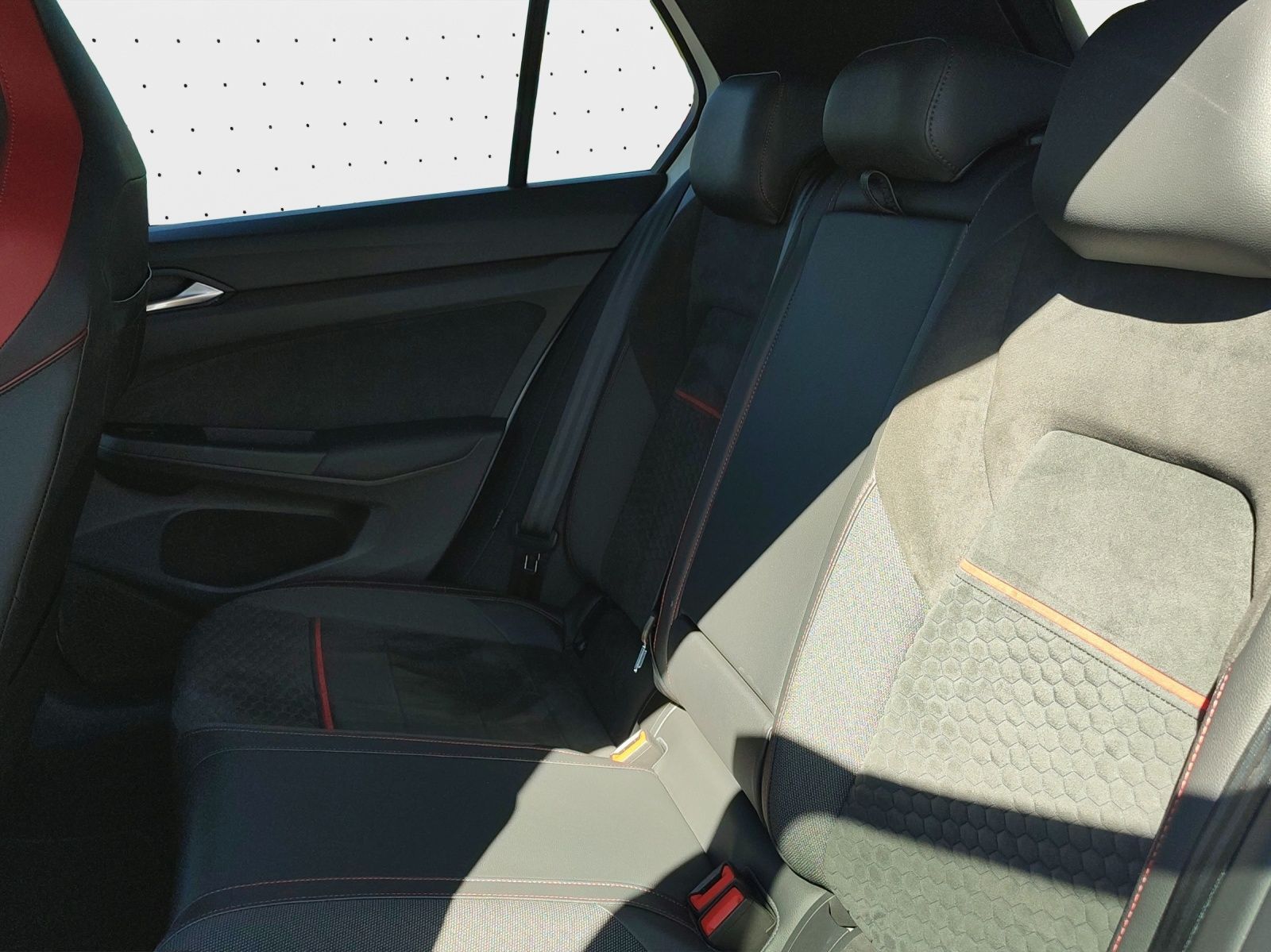 Volkswagen Golf GTI VIII 2.0 TSI Clubsport DSG* Navi*Kamer foto 18