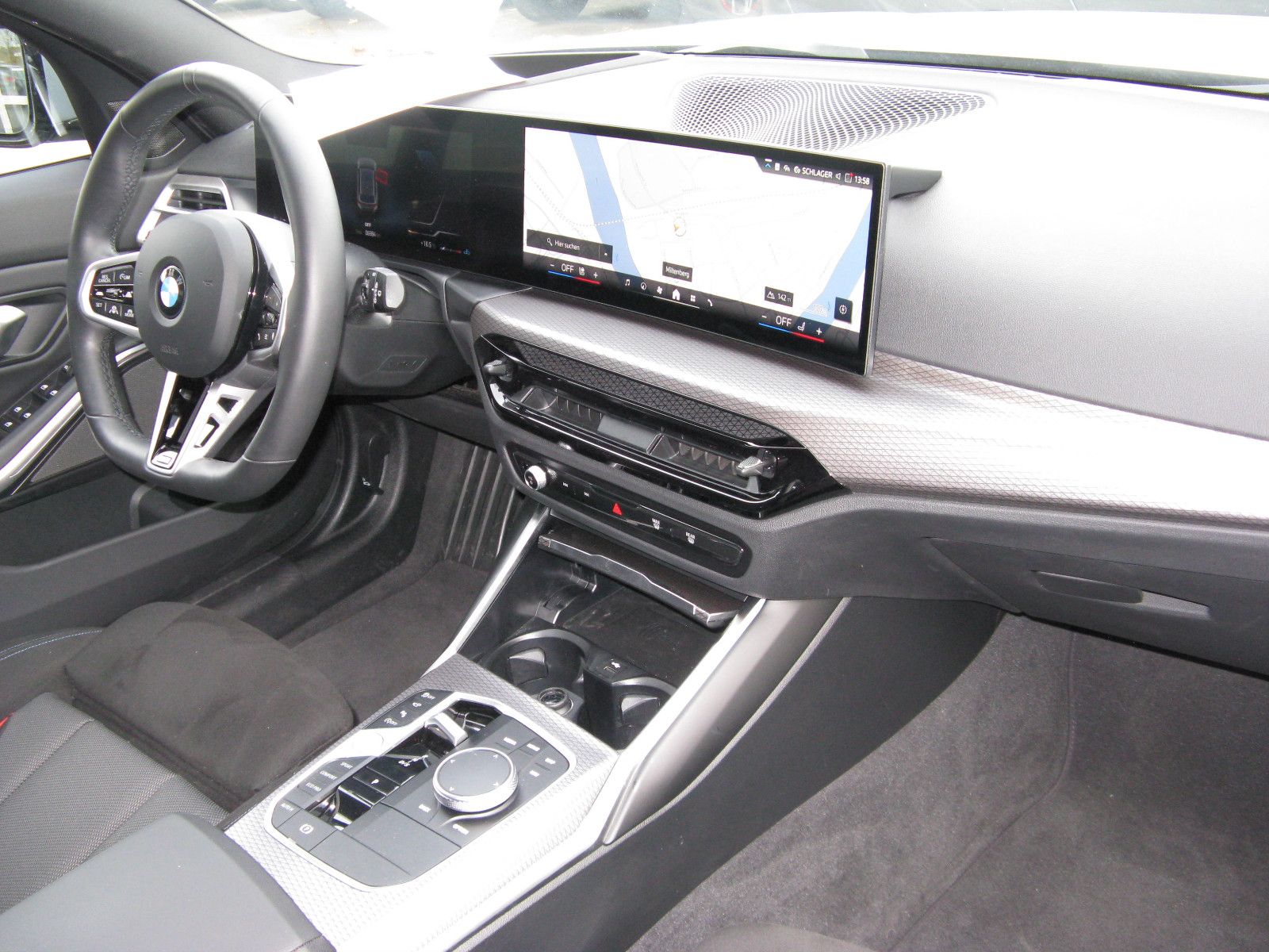 BMW 318 i M Sport Touring 360°NAVI HUD 18" -38% foto 6