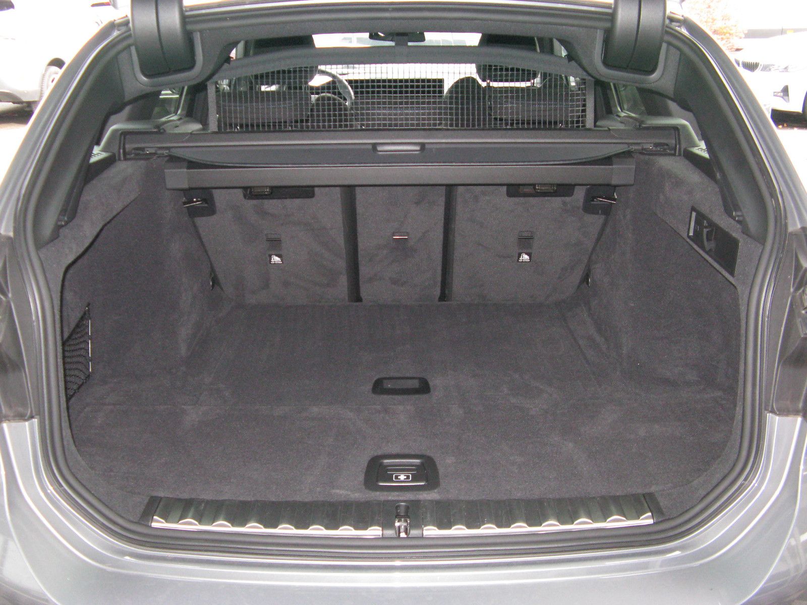 BMW 318 i M Sport Touring 360°NAVI HUD 18" -38% foto 10