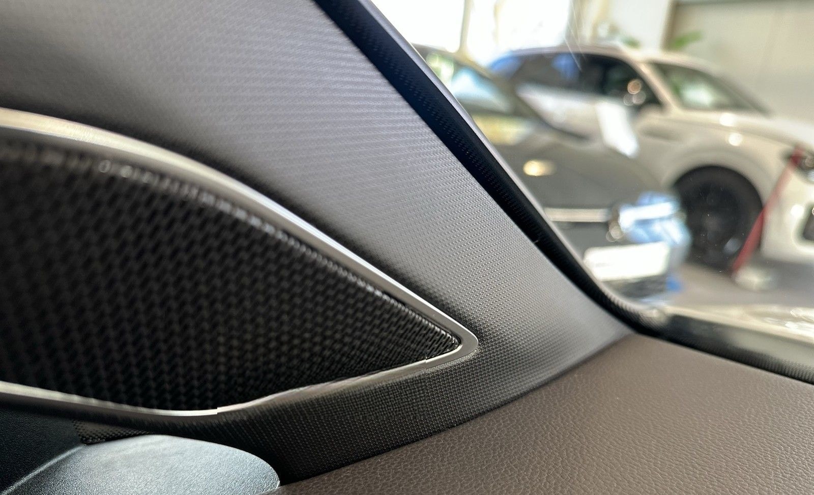 Volkswagen Golf 2.0 GTI Clubsport Matrix Navi H&K Kam LM19 foto 23