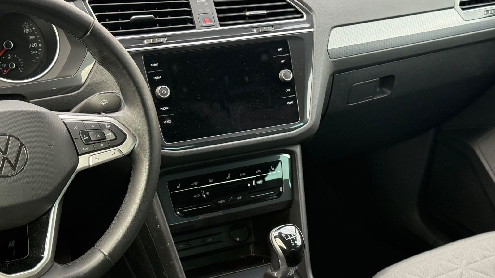 Volkswagen Tiguan Life foto 18