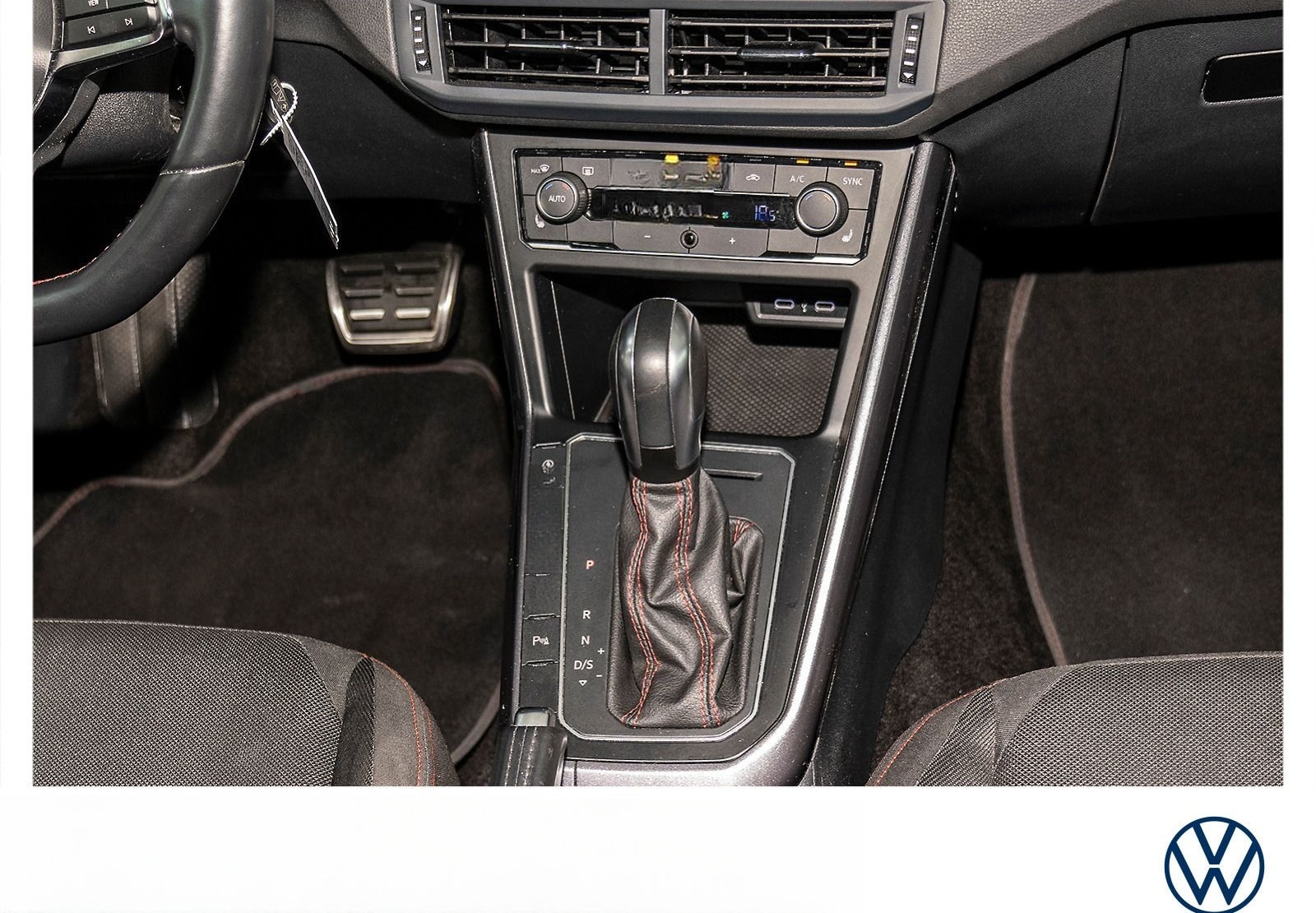 Volkswagen Polo GTI 2.0 TSI DSG Navi Kamera ACC LED SHZ foto 8