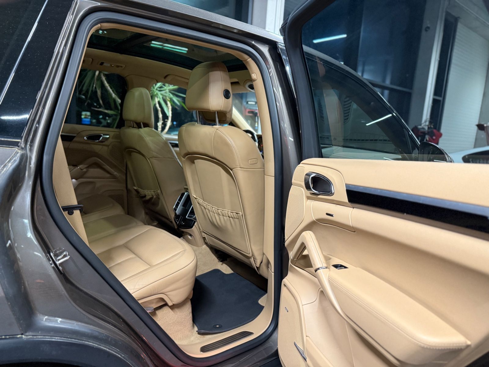 Porsche Cayenne S 4,2 | Pano | Bose | LED | R.Kamera foto 12