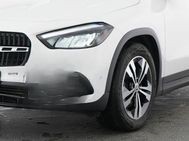 Mercedes-Benz GLA 180 Progressive/Navi/Keyless-Go/Autom./Klima foto 2