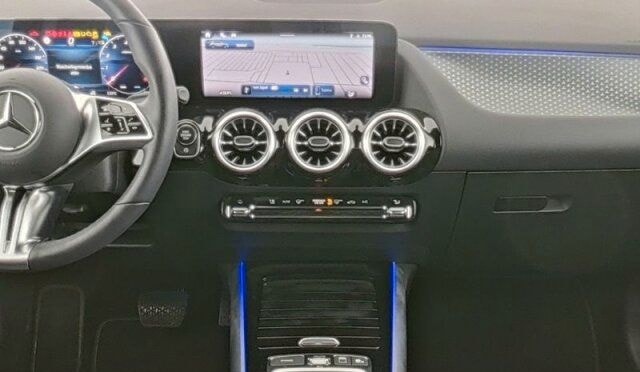 Mercedes-Benz GLA 180 Progressive/Navi/Keyless-Go/Autom./Klima foto 3