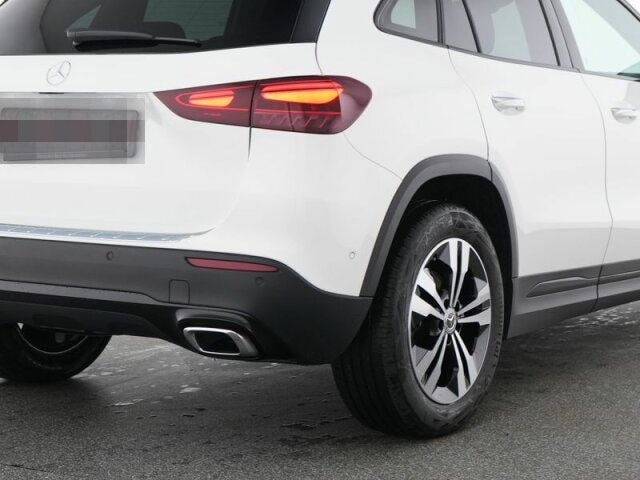 Mercedes-Benz GLA 180 Progressive/Navi/Keyless-Go/Autom./Klima foto 8