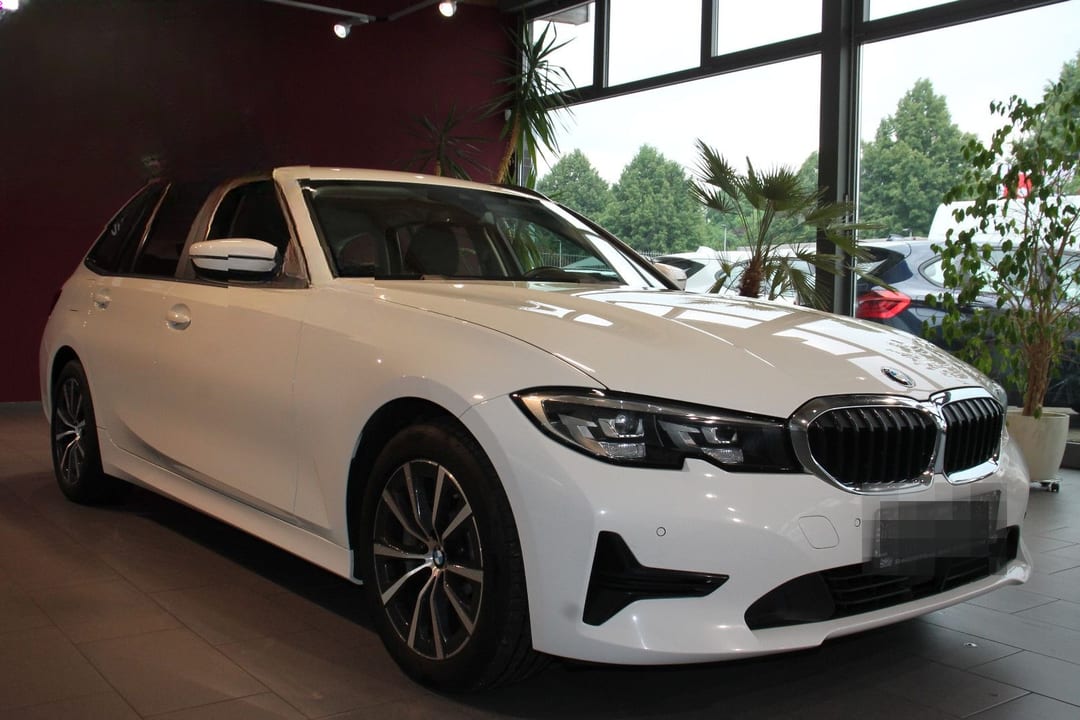 BMW 330 d Touring xDrive 2020