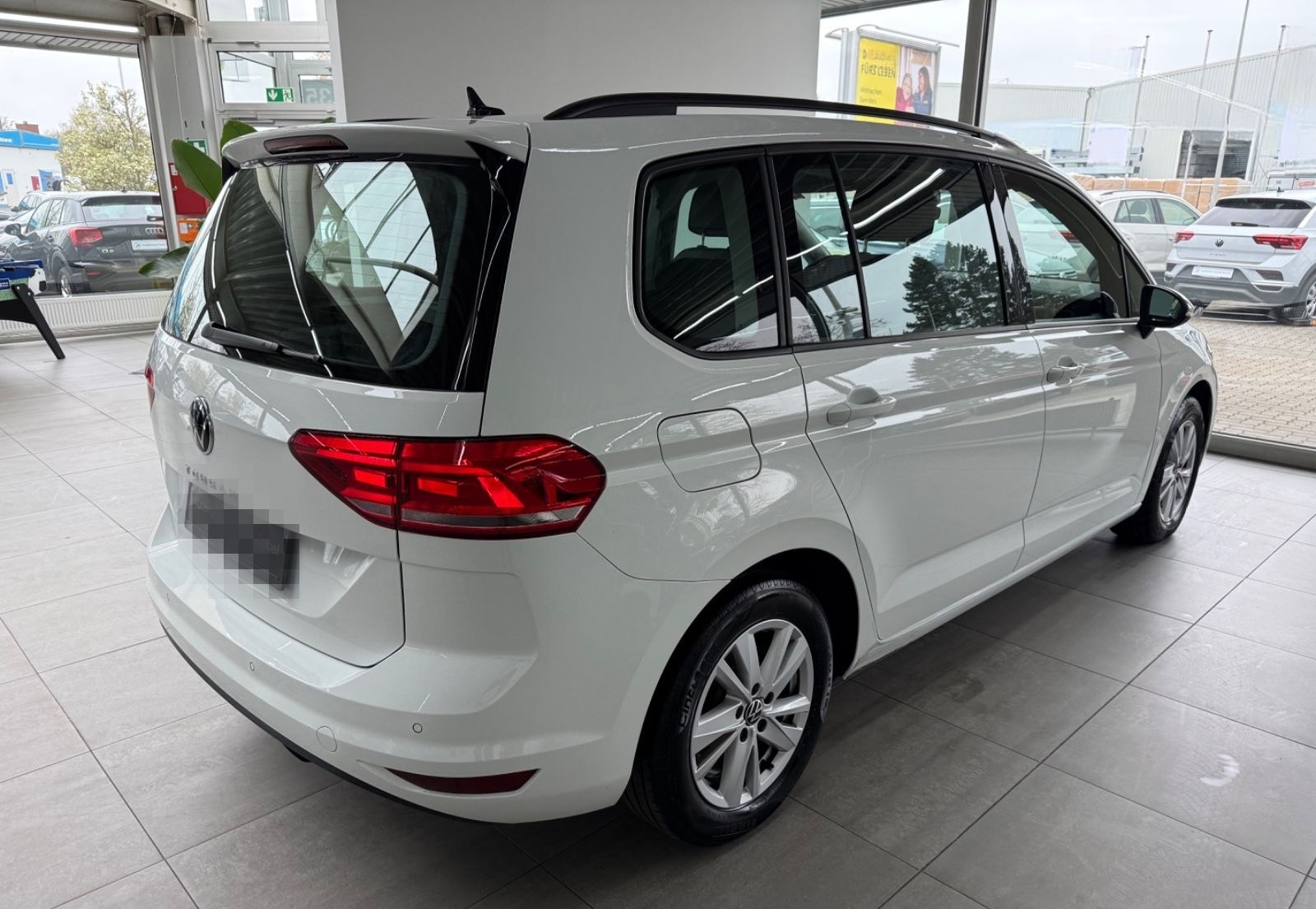 Volkswagen Touran*Comfl*Navi*Kamera*Massage*App-Con* foto 3