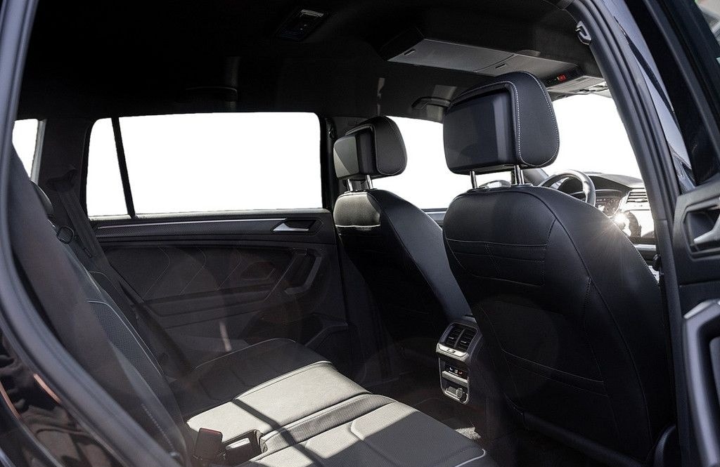 Volkswagen Tiguan Allspace 2.0 TSI R-Line 4M AHK NAVI SHZ foto 4